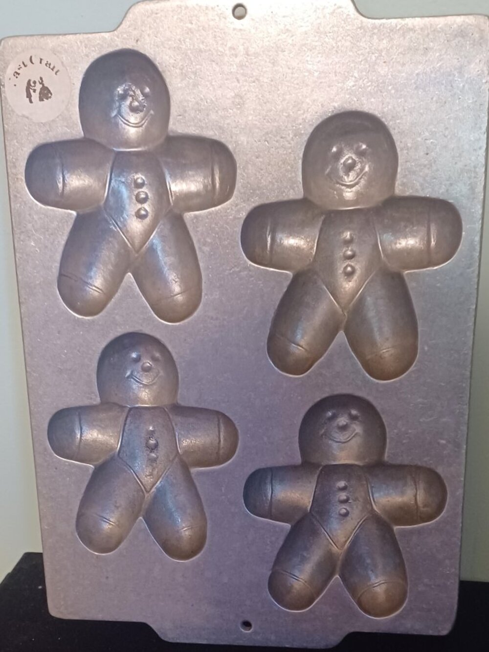Vtg Christmas CHOCOLATE MOLD Gingerbread Man Cast Craft Cast Aluminum 9.5” X 7”